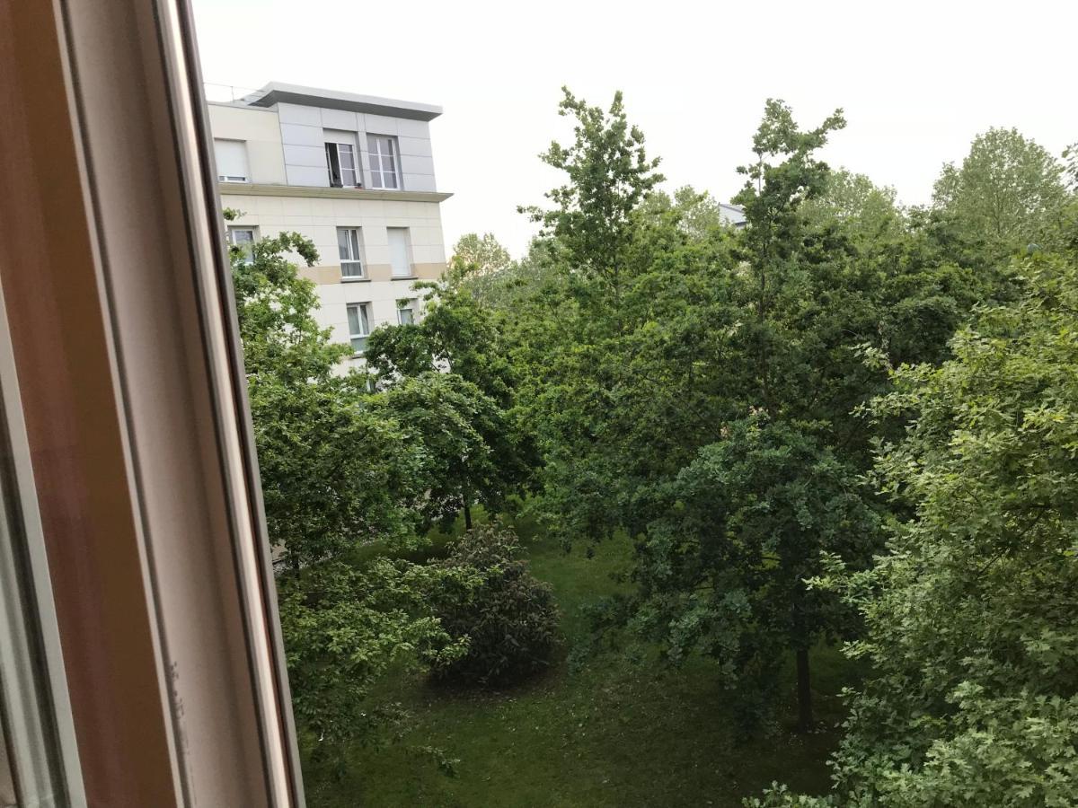 Studio 22M2 Rer Val D'Europe A 150M /Disney-Paris Montévrain Eksteriør bilde